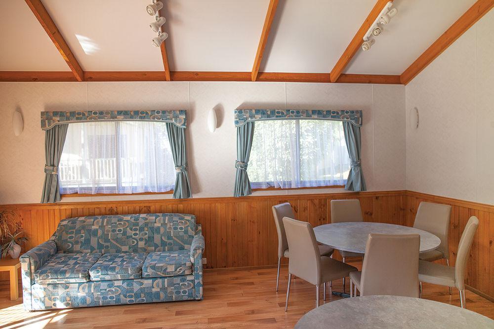 Отель Crystal Brook Tourist Park Doncaster East Экстерьер фото